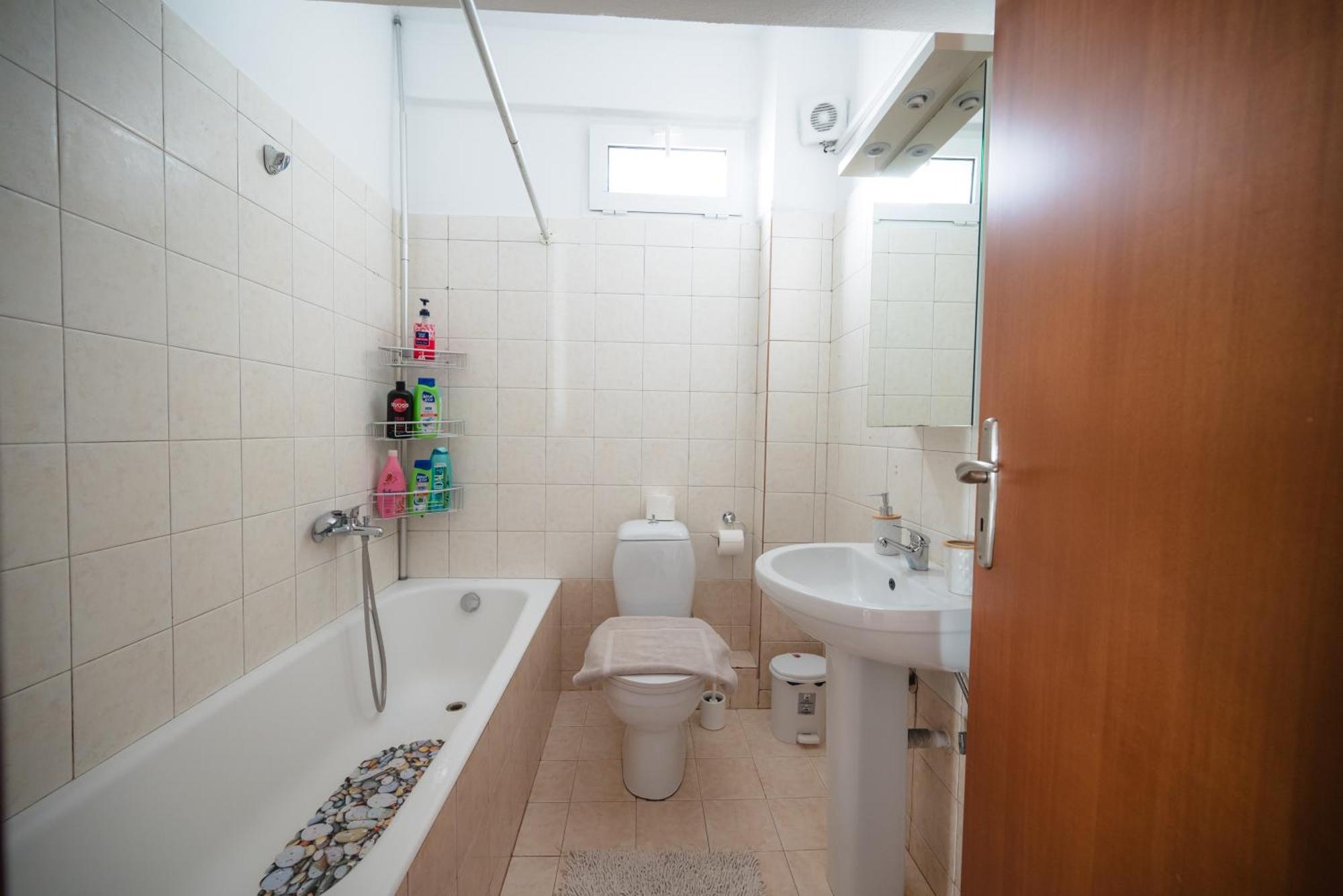 3 Bedroom Apartment, 115M2 アレクサンドルポリス エクステリア 写真