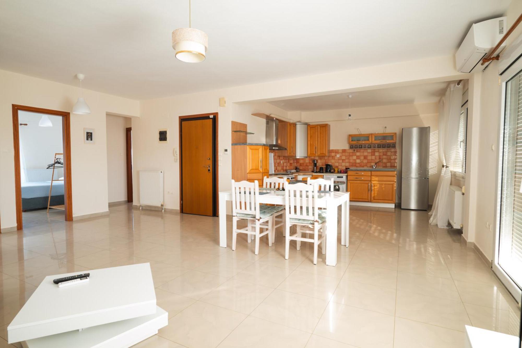 3 Bedroom Apartment, 115M2 アレクサンドルポリス エクステリア 写真